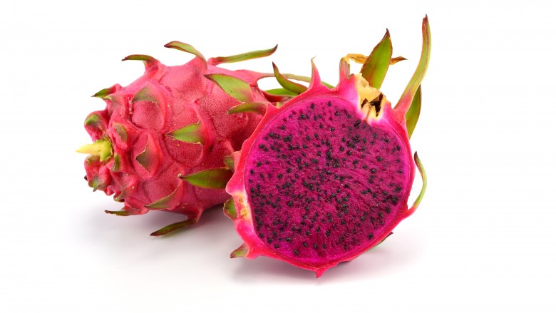 pitaya-is-high-in-fiber-and-iron